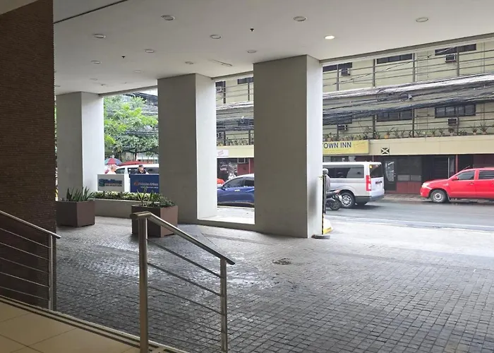 8 Adriatico Condotel Sea View Corner Unit Near St Lukes Clinic Gasthof Manila